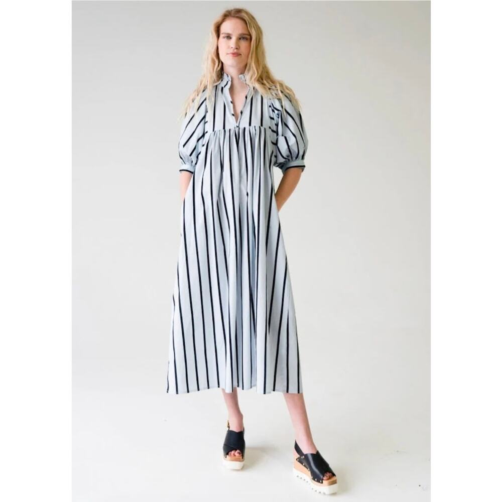 NWT Never a Wall flower High Neck Midi dress Blue cabana stripe Women's Large